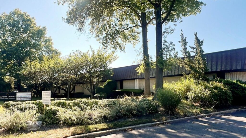 Best Friends Animal Society eyes Woodbury site for pet care